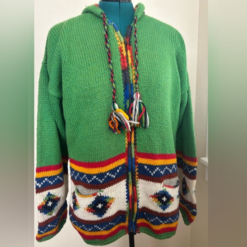 1990s Chunky Green Wool Hand Knit Cardigan Zip Up Large Pointed Hood Equador - Picture 3 of 15